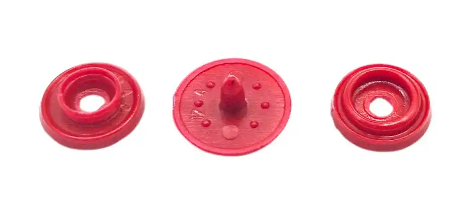 Broche o boton bebe marca Jordao hecho con Acetal